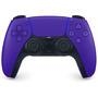 Ilumine o ambiente em que você joga o seu PS5 com o controle sem fio DualSense Galatic Purple. Parte de uma ampla linha de acessórios com o tema galáx