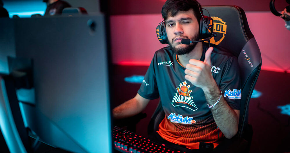 O atirador da KaBuM!, DudsTheBoy, foi responsável pelo First Blood da partida.